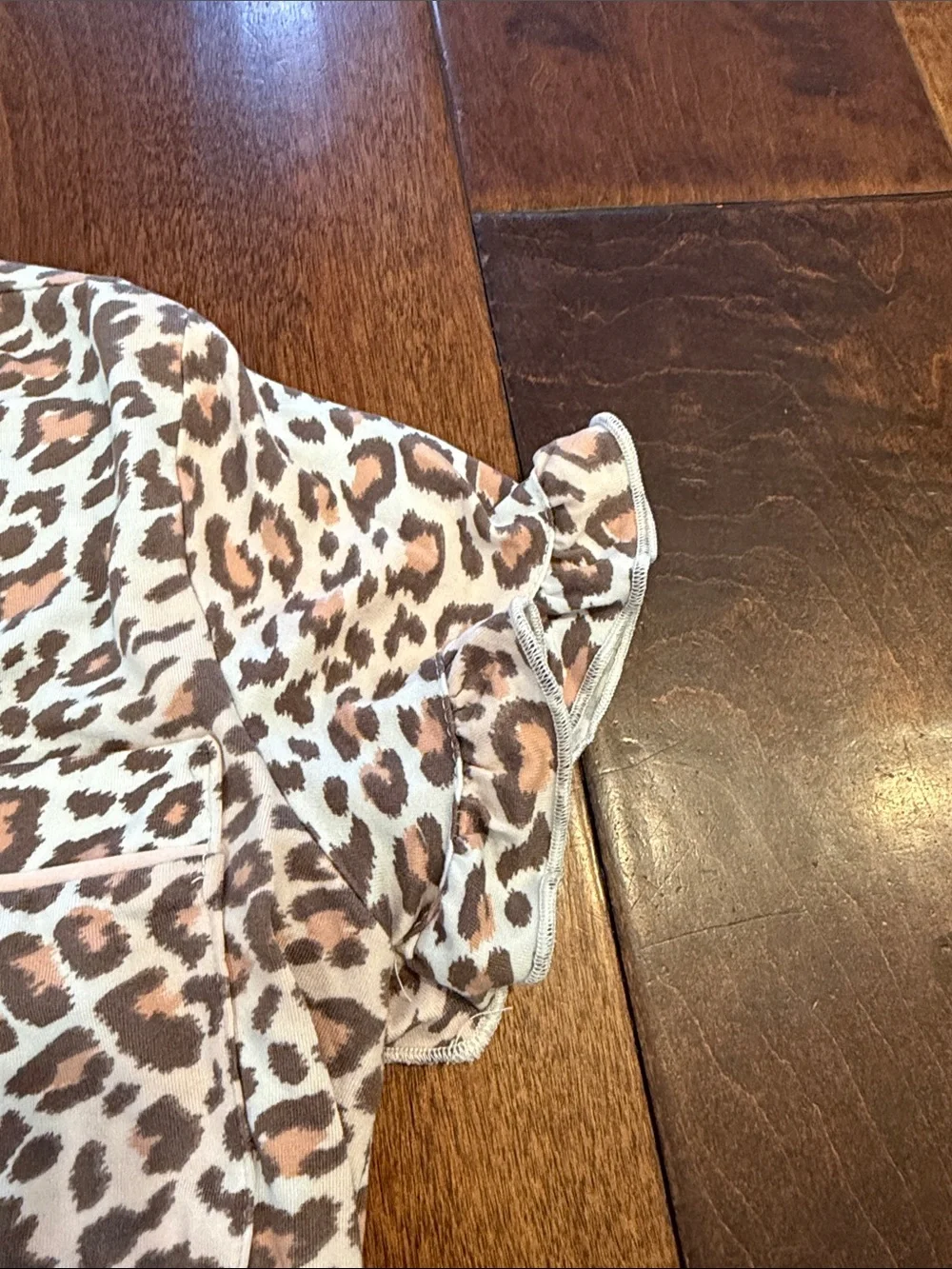 Tahari Girls Leopard Short Pajama Set